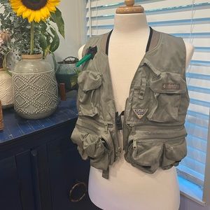 Columbia fishing vest